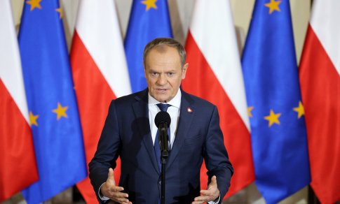 D. Tuskas: apsaugosime Lenkiją nuo ES migrantų perkėlimo