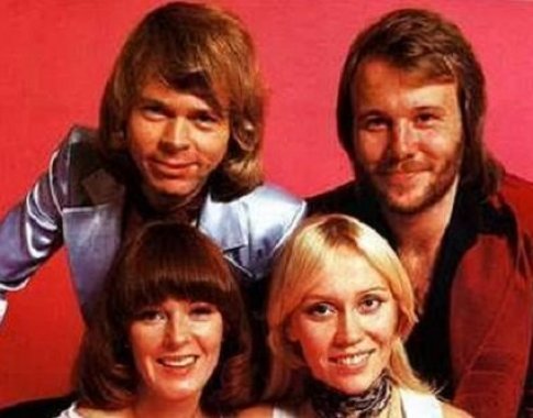 Legendinės grupės ABBA nariai dalyvavo restorano „Mamma Mia