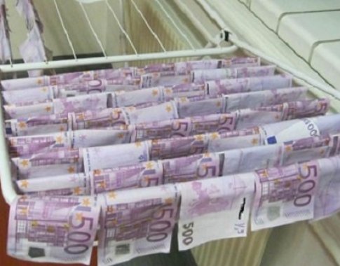 Nuspręsta atsisakyti 500 eurų banknotų