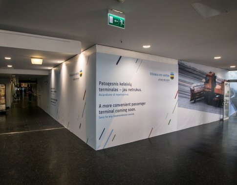 Vilniaus oro uoste jau pluša statybininkai