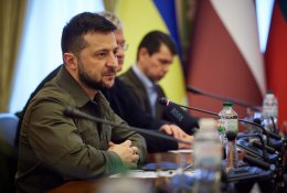 V. Zelenskis: nepaisant kelių Ukrainos kariuomenės pergalių, situacija išli ...