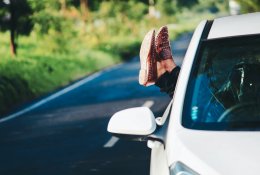Automobilio priežiūra vasarą – 5 patarimai, padėsiantys keliauti saugiau