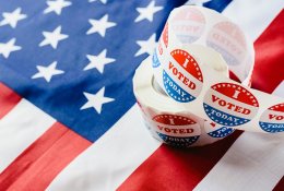 JAV kadencijos vidurio rinkimų rezultatai lieka neaiškūs