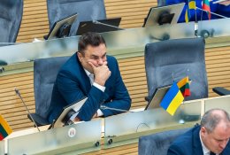 Nors P. Gražuliui gresia dvi apkaltos, parlamentaro pašalinimo iš Seimo pro ...
