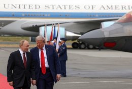 „Bloomberg“: jei Putinas atmes taikos susitarimą, Rusija sulauks naujų JAV ...