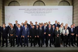 Saugumo garantijos Ukrainai: „Norinčiųjų koalicija“ pasirašė Paryžiaus dekl ...