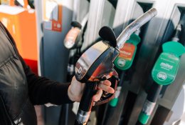 Dėl brangstančio maisto ir degalų vis labiau nerimauja trys iš keturių liet ...