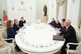 Europos Sąjunga rengiasi deryboms su Putinu?