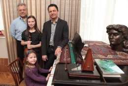 Dvarionų giminės muzika