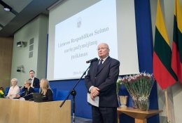 Naujos kadencijos Seimo nariai jau turi pažymėjimus