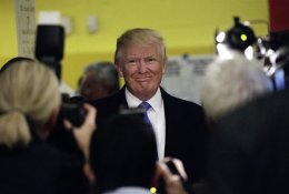 Naujuoju JAV prezidentu tapo respublikonas Donaldas Trampas