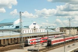 Naujas „Lietuvos geležinkelių" keleivinių traukinių eismo grafikas
