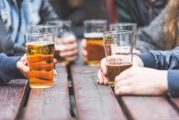 „Savaitė“: kas išgeria visą alkoholio jūrą?