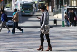 Telefonai tampa rimta eismo saugumo problema