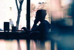 Kaip nepakliūti į nelegalių prekiautojų internetu pinkles?