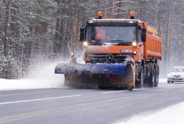 Šiandienos aktualijos: avaringumo žabojimas, darbo migrantai ir tikroji automobilių vagių motyvacija