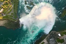 Niagaros kriokliai Vasario 16-ąją nušvis Trispalvės spalvomis