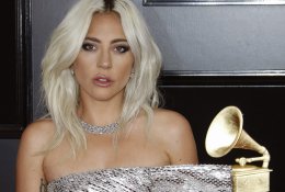 Los Andžele išdalinti „Grammy“ apdovanojimai