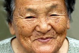 116 metų japonė pripažinta seniausiu šiuo metu pasaulyje gyvenančiu žmogumi