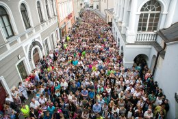 Šiandienos aktualijos: trys milijonai lietuvių, gydytojų stygius regionuose ir populiarėjančios grožio operacijos