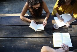 Baigiantiems mokslus ir studijas: ką reikia žinoti apie mokesčius?