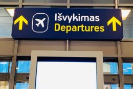 Patarimas studijuojantiems užsienyje: neskubėti deklaruoti išvykimo