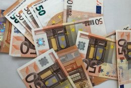 Atlyginimas „į rankas“ per metus padidėjo per 13 proc.