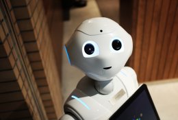 Robotika – padeda labiau įtraukti mileniumo kartos atstovus į naują darbą