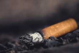 Rūkymas ir psichinės problemos neatsiejami: kaip spręsti sudėtingą situaciją?