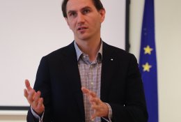 Dėl bankų padalinių mažėjimo daugiausia nepatogumų patiria vyresnio amžiaus žmonės