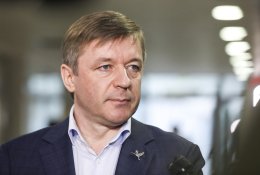 R. Karbauskis: „Švietimui skirti tokias lėšas, kokias siūlo komitetas, yra nerealu“