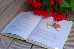 Pasakų prieš miegą svarba: patarimai tėvams, kaip sukurti malonų ir naudingą ritualą