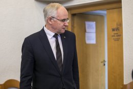 Švietimo ministras atskleidė, kada pirmieji kompiuteriai turėtų pasiekti vaikus
