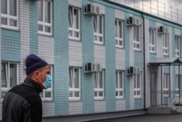 JAV ligų kontrolės centro vadovas perspėja: antroji koronaviruso banga gali būti dar blogesnė