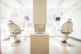 Klaipėdos odontologijos klinika slėpė pajamas, atlyginimai mokėti vokeliuose