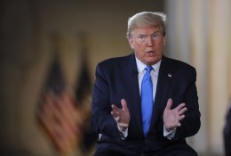 D. Trumpas prognozuoja, kad JAV vakciną nuo koronaviruso turės iki šių metų pabaigos