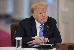 Pentagonas: D. Trumpas patvirtino planą patraukti 9 500 karių iš Vokietijos