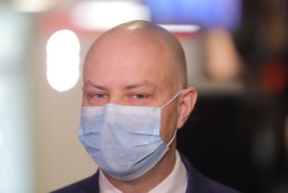 A. Veryga: kol kas poreikio grįžti prie privalomo kaukių dėvėjimo nėra, tačiau jis gali atsirasti