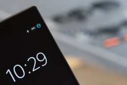Kelionėje, gamtoje ir prie jūros: ką daryti, kai nėra kur įkrauti telefono