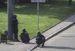 6 metus karo krečiamoje Rytų Ukrainoje įsigalioja naujos paliaubos