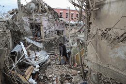 Armėnija ir Azerbaidžanas susitarė dėl paliaubų ir „esminių“ derybų pradžios