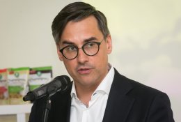 K. Juščius: mažiausiai nuo COVID-19 pandemijos nukentėję verslai turi būti skatinami investuoti