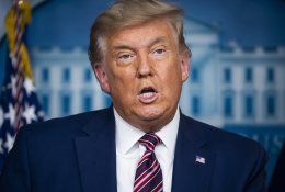 D. Trumpas leido teikti pagalbą J. Bideno pereinamojo laikotarpio komandai, tačiau pralaimėjimo nepripažįsta
