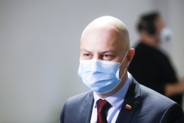 A. Veryga siūlo ankstinti mokinių žiemos atostogas