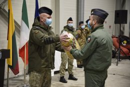 Kitąmet Baltijos šalių oro erdvėje toliau patruliuos Italijos ir Vokietijos kariai