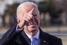 Naujasis JAV prezidentas J. Bidenas pasirašė pluoštą įsakų: kas keisis?