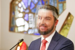 V. Mitalas: valstybinės iniciatyvos trumpinti darbo savaitę konkrečiuose sektoriuose pasitikėjimo nekelia