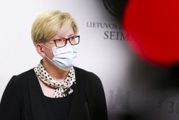 I. Šimonytė: 12-15 metų vaikų skiepijimą „Pfizer“ vakcina realu pradėti jau birželį