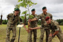 Lietuvos kariuomenėje tarnybą pradeda daugiau kaip 500 jaunuolių