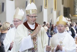 Prelatas V. Kulbokas priėmė vyskupo šventimus